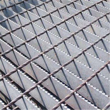  钢厂选用哪种防滑钢格板合适【冠成】