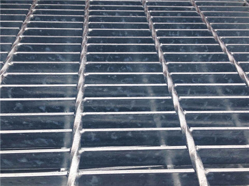 镀锌钢格栅板在石油工业中的应用知识