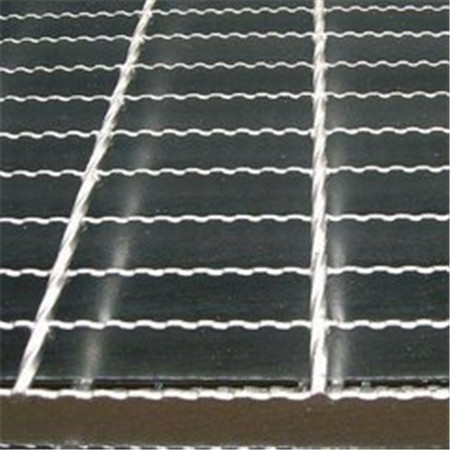 钢格板厂家告诉您踏步板防滑的6种新方法