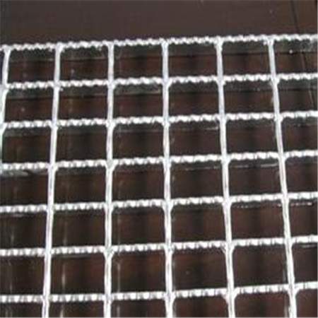 不锈钢钢格板@买蛇放生反被蛇咬死 