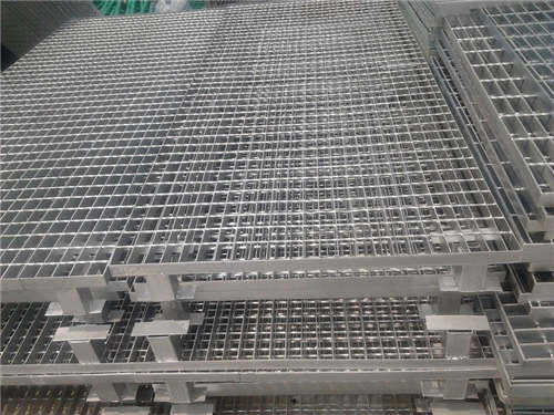 不锈钢钢格板厂家报价差异大的原因都有哪些