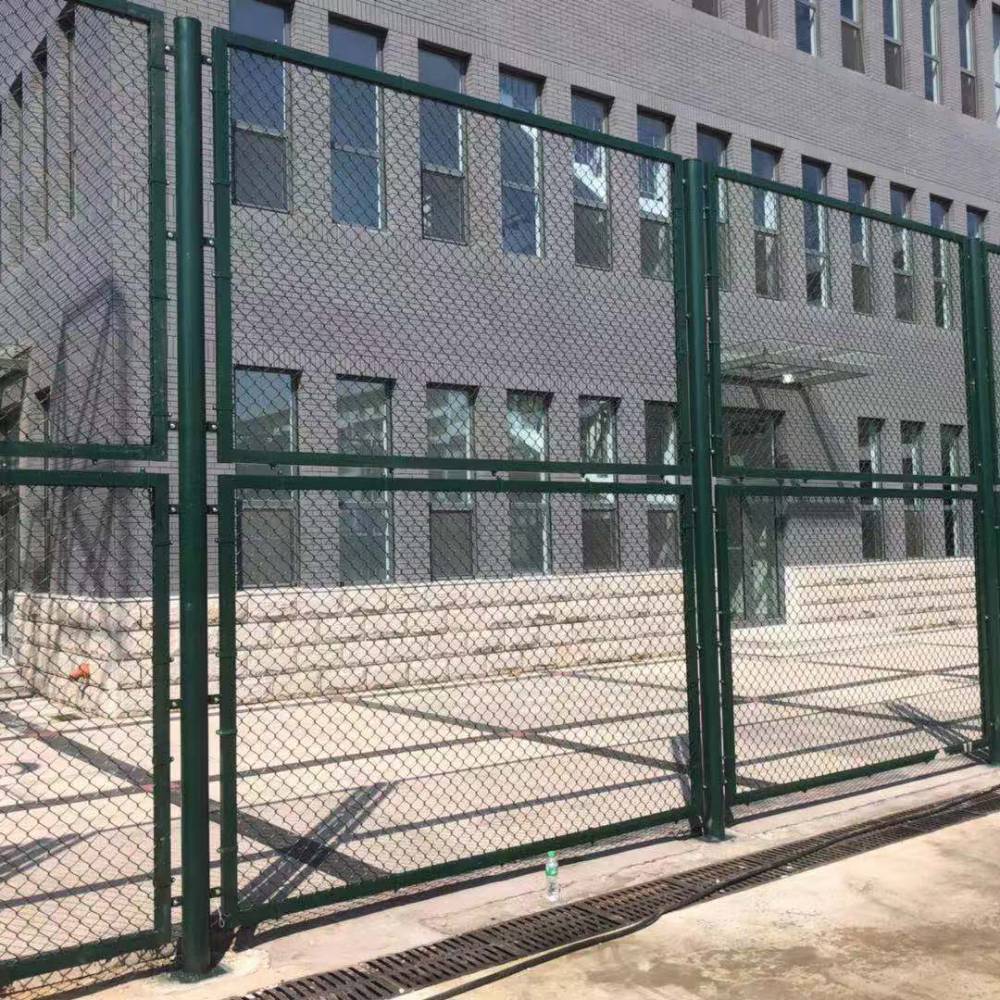 购买最新款球场围挡施工需要注意什么